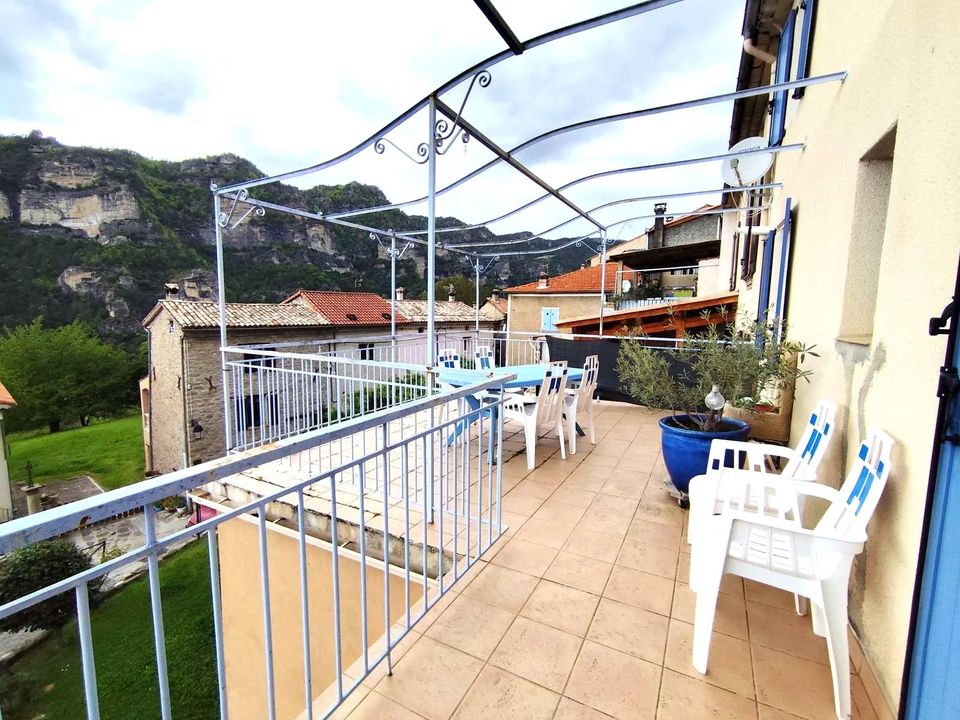 Landejendom i Braux, Alpes-de-Haute-Provence - foto 1