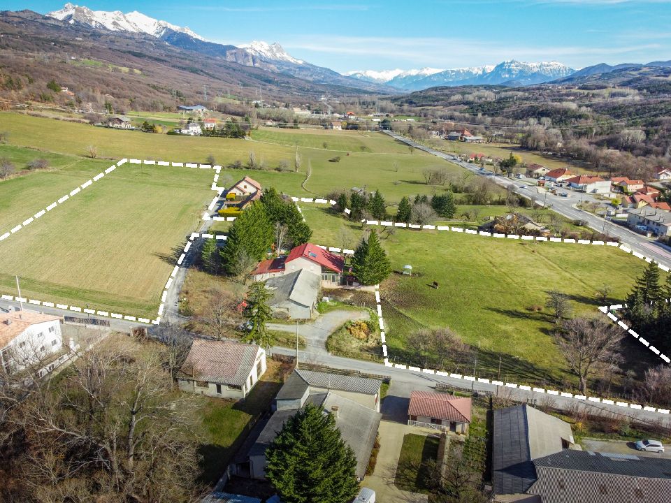 Helårsgrund i Gap, Hautes-Alpes - foto 1