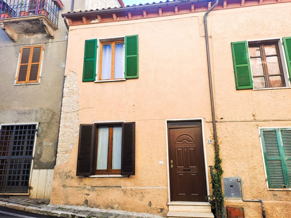 Lejlighed i Alviano, Terni - foto 2