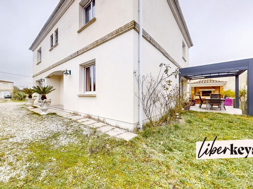 Villa a Le Bouscat, Gironde - foto 1