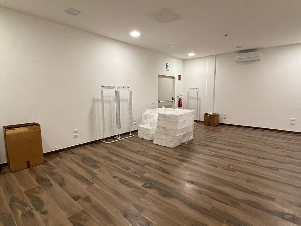 Erhvervsejendom i Campi Bisenzio, Florence - foto 2