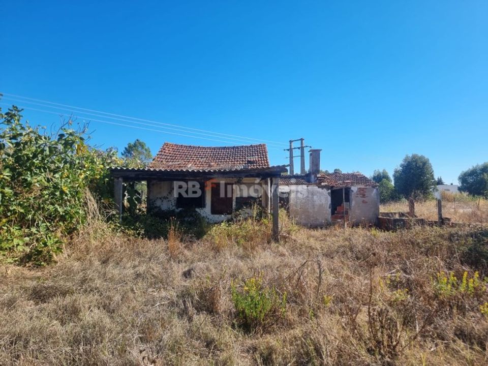 Helårsgrund i Entroncamento, Santarem - foto 1
