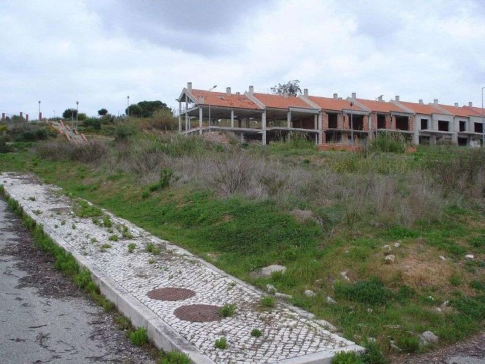 Helårsgrund i Lourinha, Lisbon - foto 1