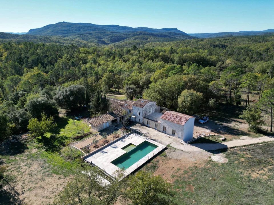 Villa i Saint-Paul-en-Foret, Var - foto 1