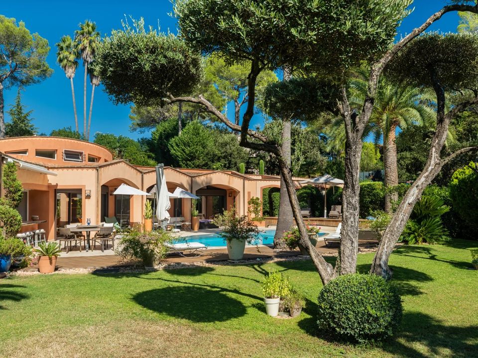 Villa i Mougins, Alpes-Maritimes - foto 1