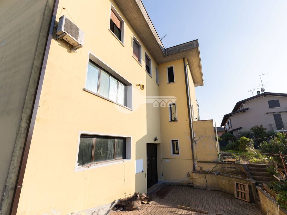 Erhvervsejendom i Leno, Brescia - foto 2