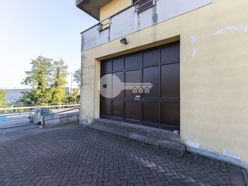 Erhvervsejendom i Leno, Brescia - foto 4