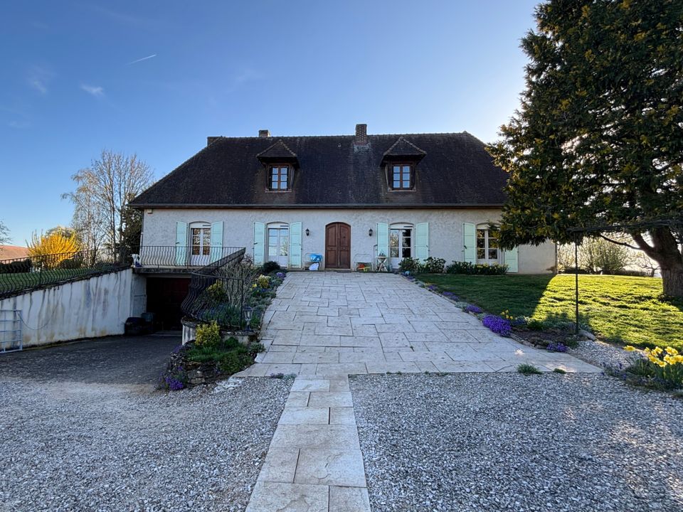 Villa i Arnay-le-Duc, Cote-d'Or - foto 1