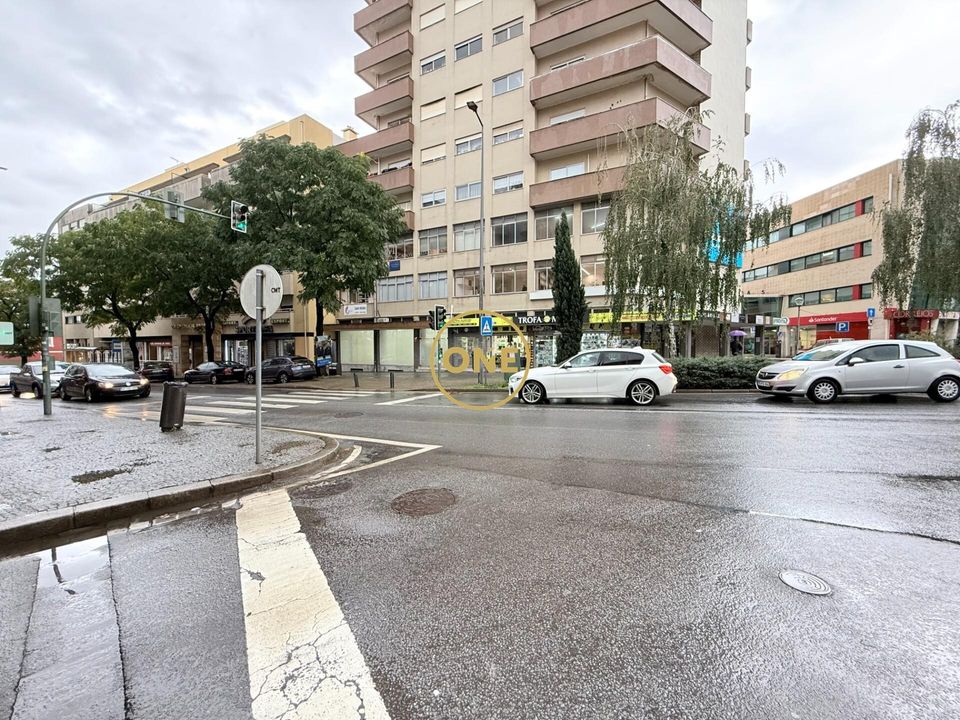 L'establiment comercial a Trofa, Porto - foto 4
