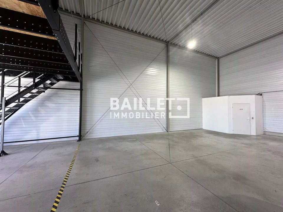 L'establiment comercial a Frejus, Var - foto 5