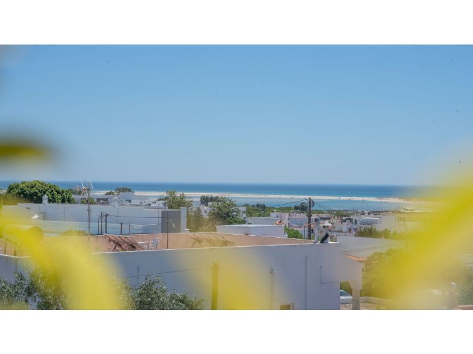 Villa - Moncarapacho, Faro - photo 1