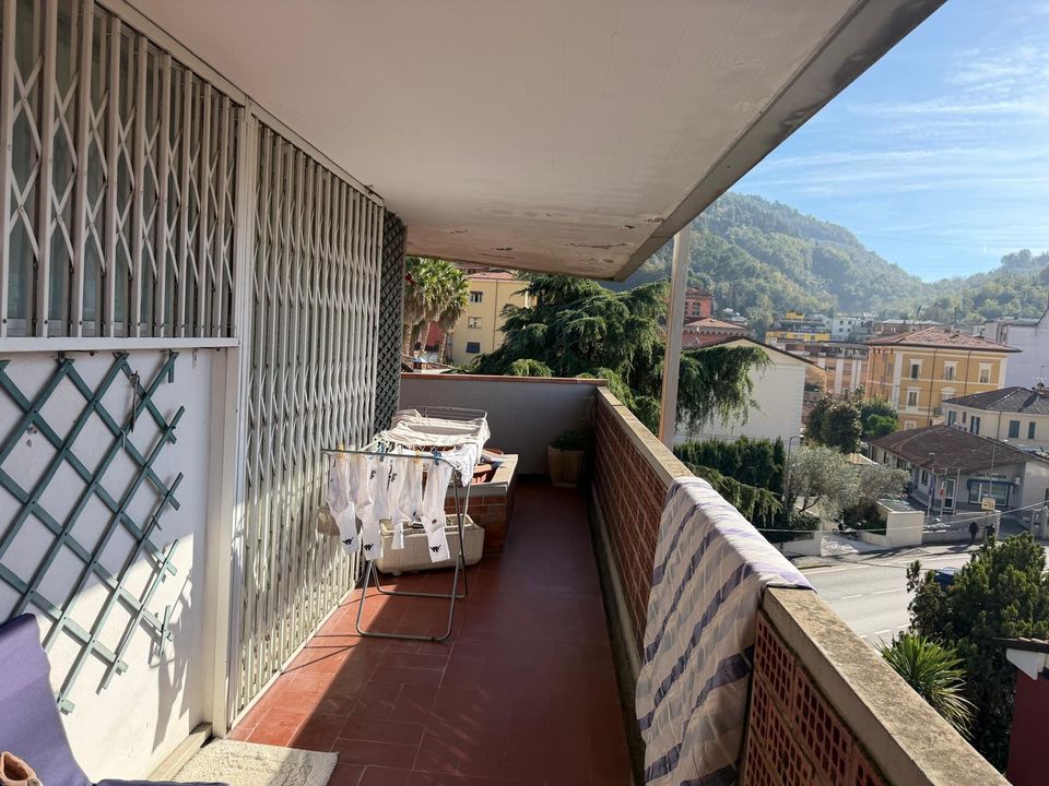 Villa i Carrara, Massa and Carrara - foto 1