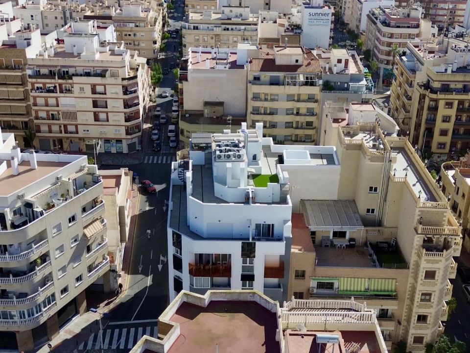 Lejlighed i Torrevieja, Alicante - foto 1