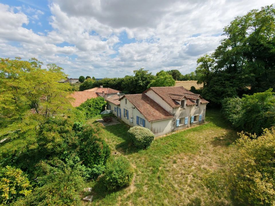 Villa in Verteillac, Dordogne - foto 1