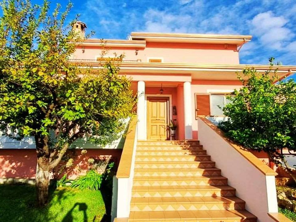 Villa i Santa Maria del Cedro, Cosenza - bilde 1