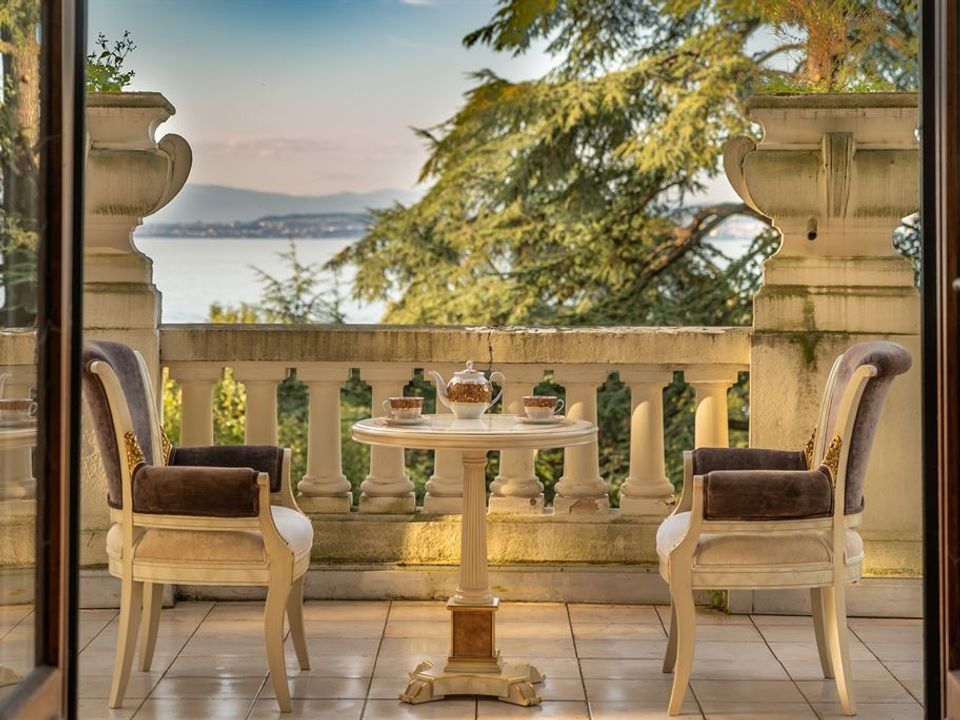 Lejlighed i Evian-les-Bains, Haute-Savoie - foto 1