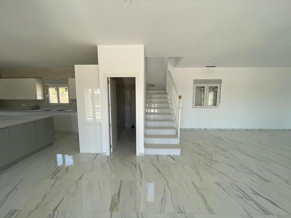Villa i Pinoso, Alicante - foto 2
