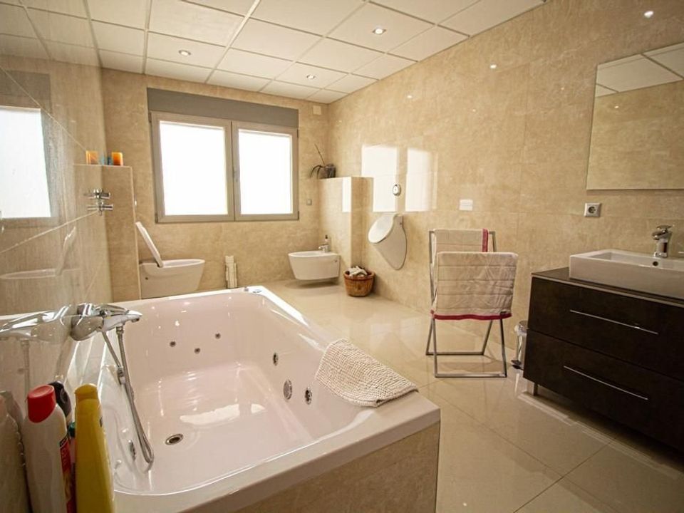 Villa i Alfaz del Pi, Alicante - foto 4