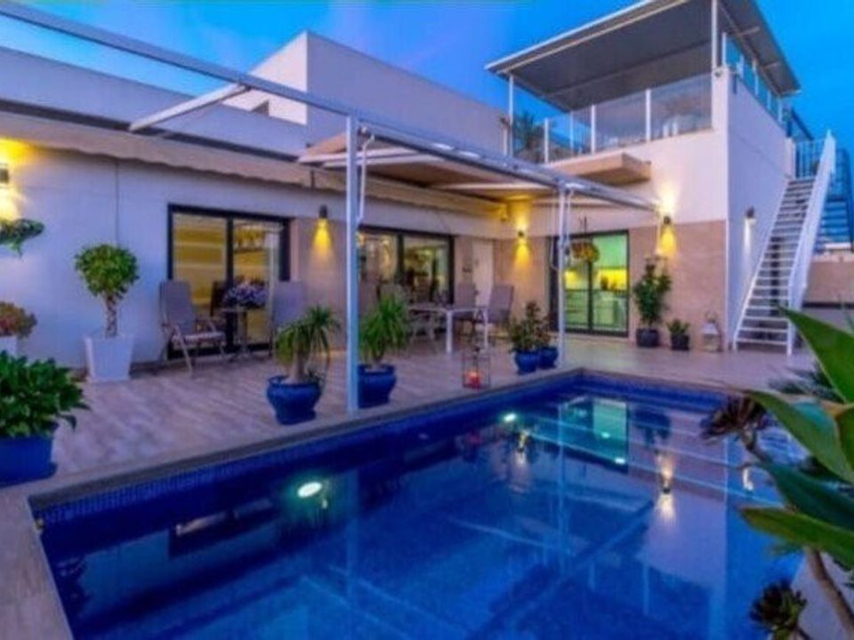 Villa i Daya Nueva, Alicante - foto 1