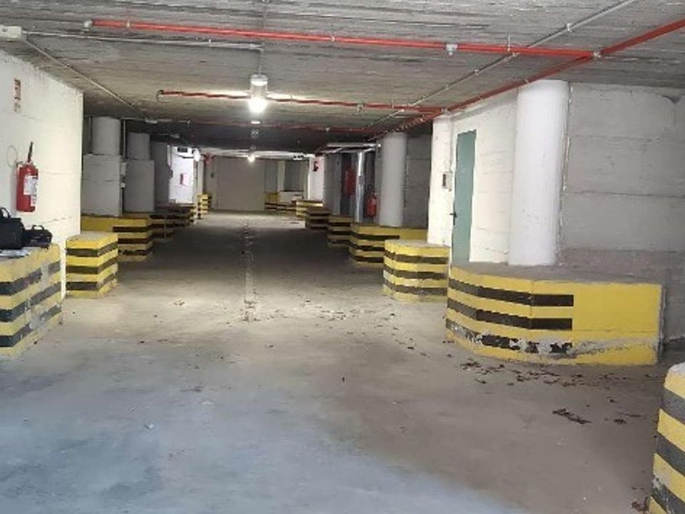 Garage i Imperia, Imperia - foto 5