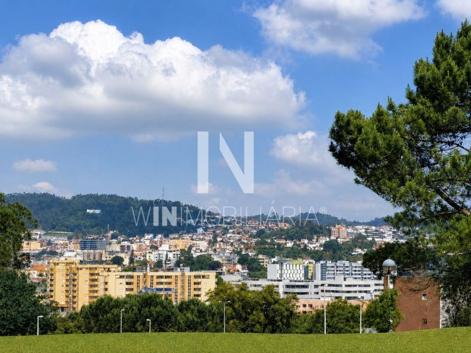 Helårsgrund i Vila Nova de Famalicao, Braga - foto 2
