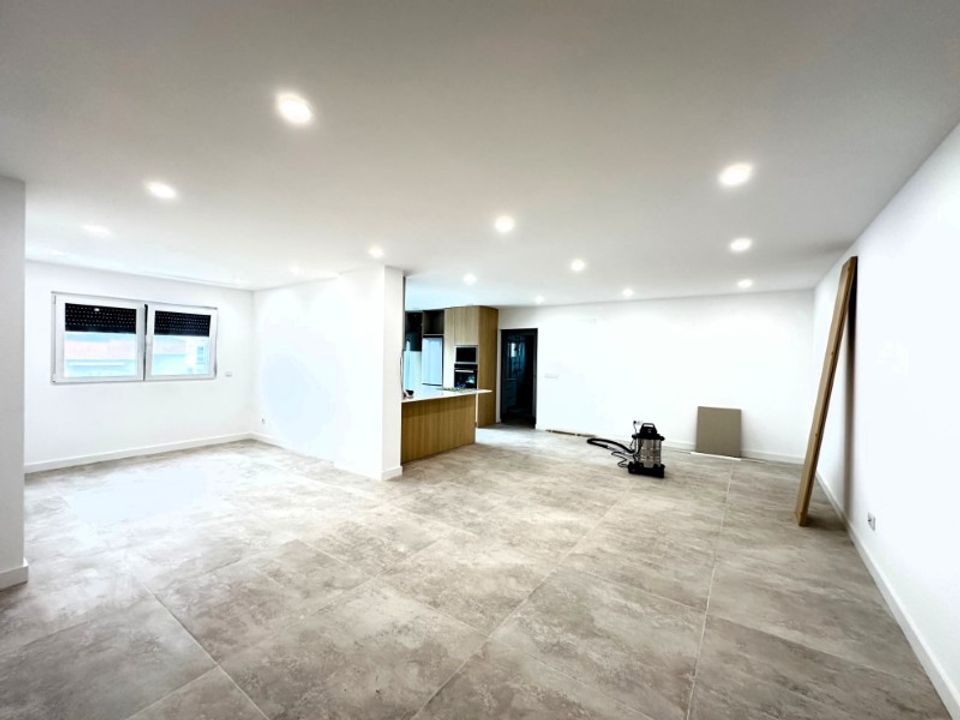 Apartamento en Matacaes, Lisbon - foto 1
