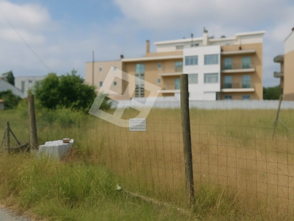 Helårsgrund i Aveiro, Aveiro - foto 1