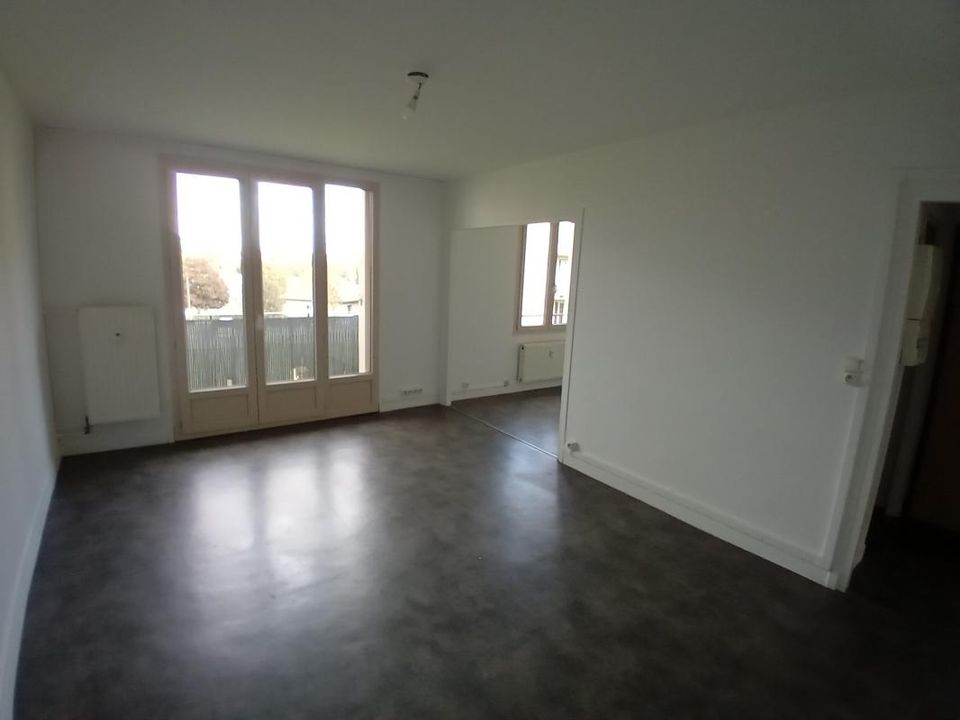 Lejlighed i Vouziers, Ardennes - foto 1