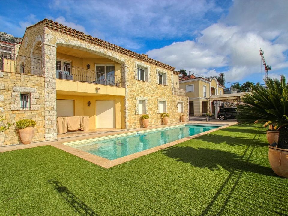Villa i Eze, Alpes-Maritimes - foto 1