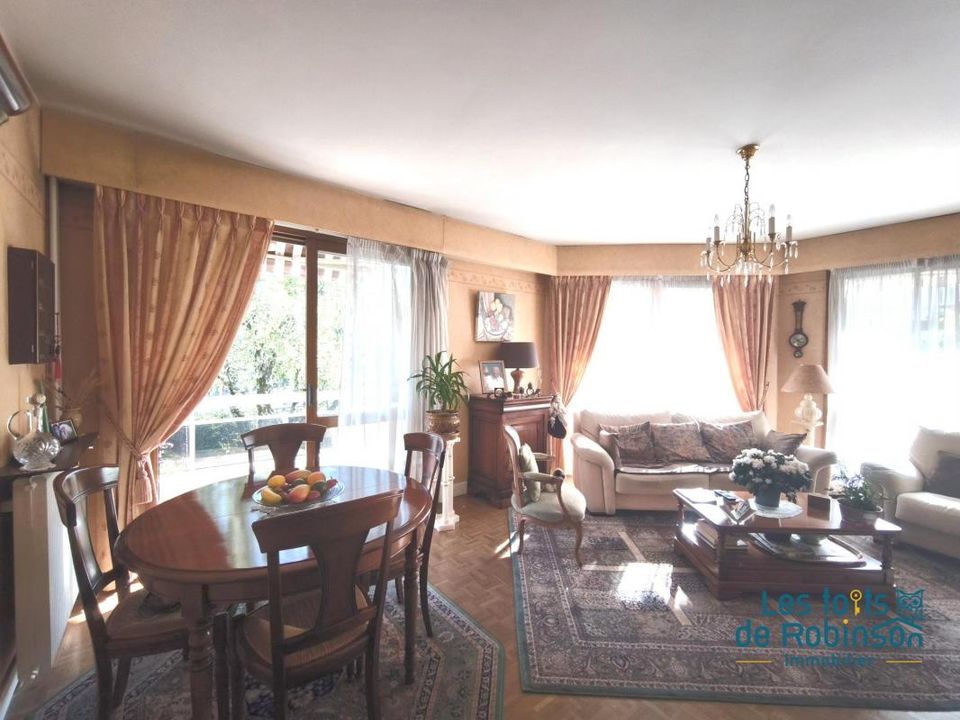 Lejlighed i Le Plessis-Robinson, Hauts-de-Seine - foto 3