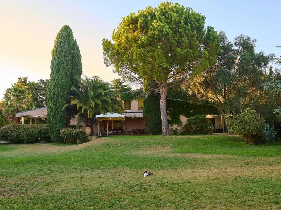 Villa i Tarascon, Bouches-du-Rhone - foto 1