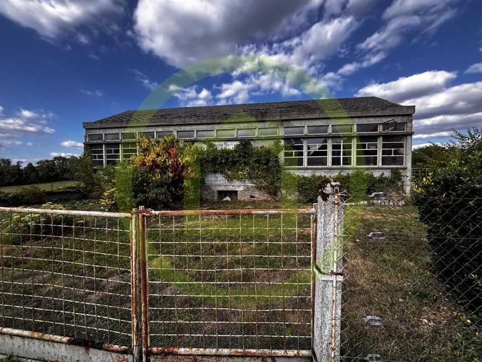 Villa in Saint-Medard-la-Rochette, Creuse - photo 3