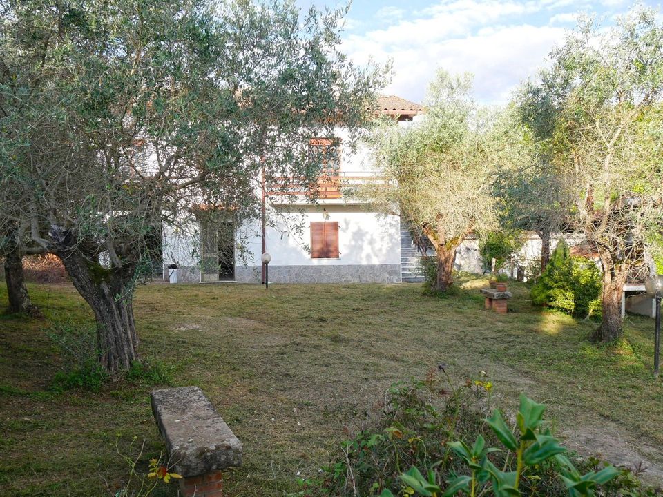 Haus in Fivizzano, Massa and Carrara - Foto 3