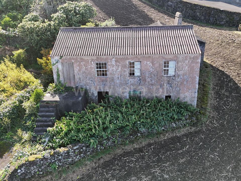 Helårsgrund i Lajes do Pico, Pico - foto 1