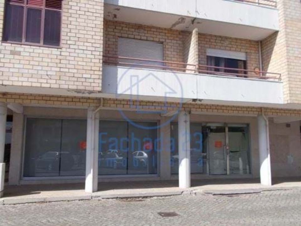 Propiedad comercial en Cortegaca, Aveiro - foto 1