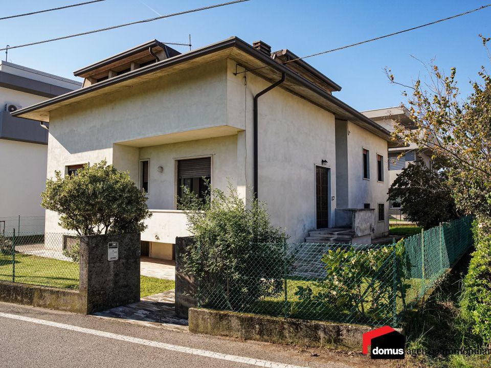 Villa i Thiene, Vicenza - bilde 1