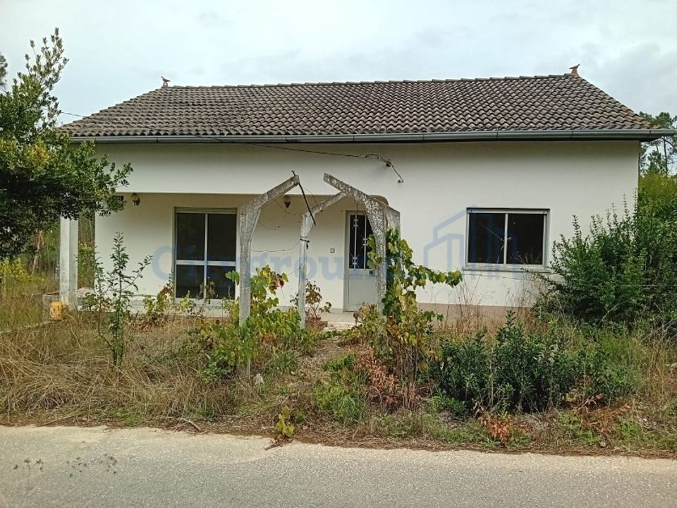Villa i Rio de Couros e Casal dos Bernardos, Santarem - foto 1