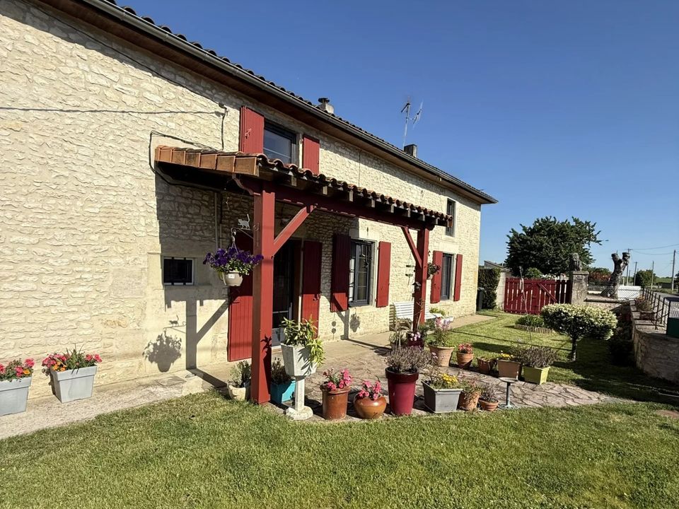 Landejendom i La Faye, Charente - foto 3