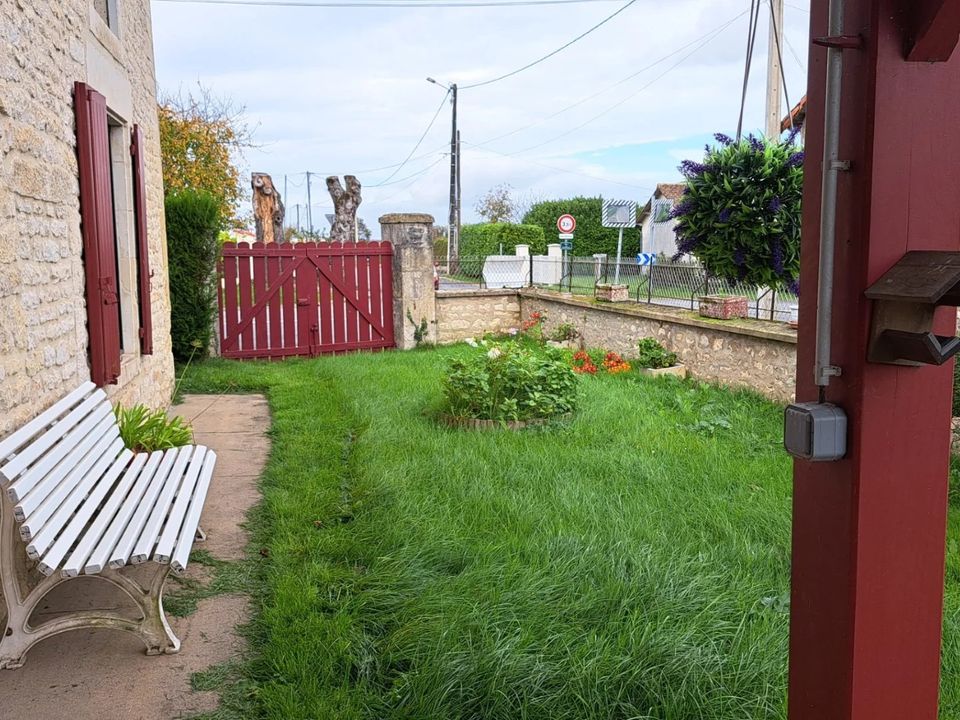 Landejendom i La Faye, Charente - foto 4