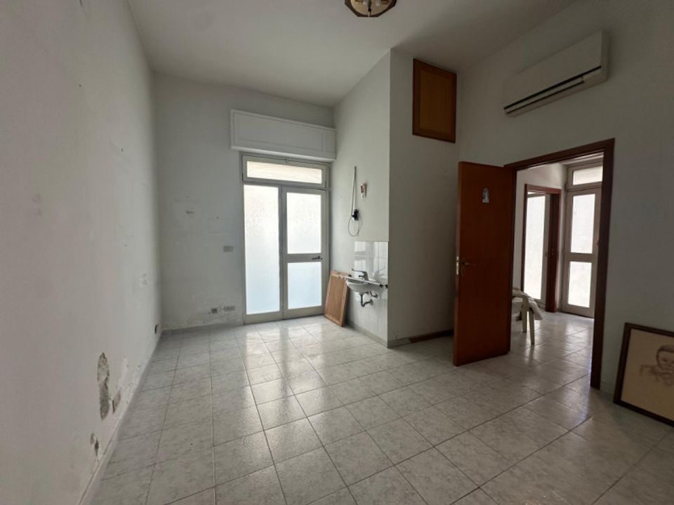 Erhvervsejendom i Milazzo, Messina - foto 5