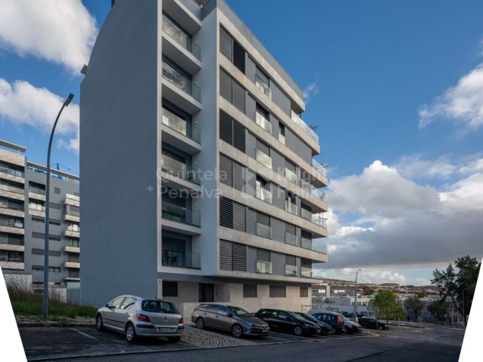 Helårsgrund i Amadora, Lisbon - foto 1
