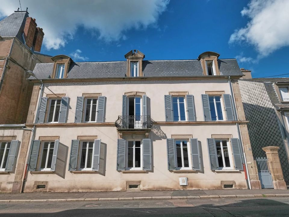 Villa i Autun, Saone-et-Loire - bilde 1
