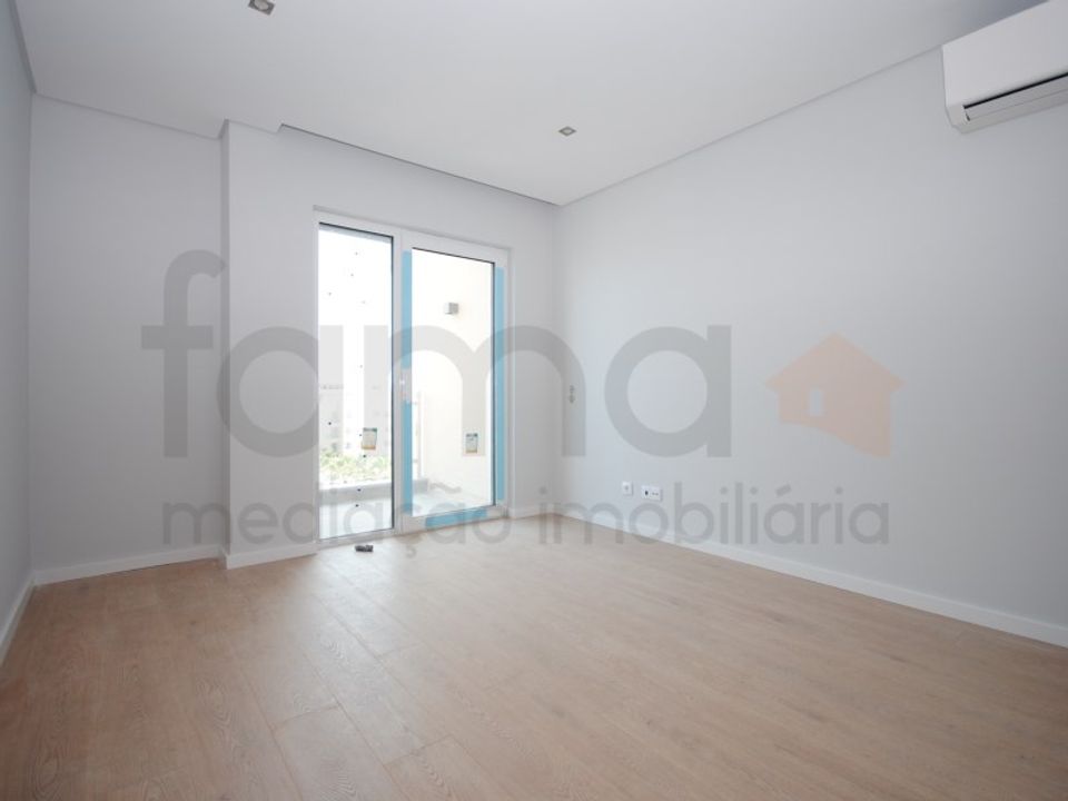 Lejlighed i Carcavelos, Lisbon - foto 1