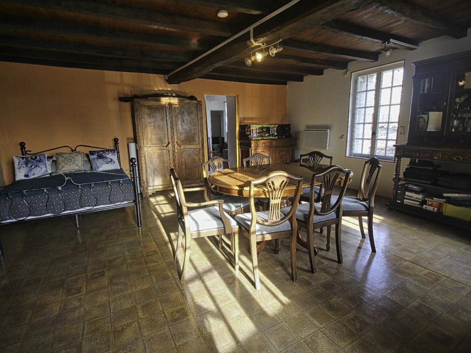 Casa de poble a Gourvillette, Charente-Maritime - foto 3