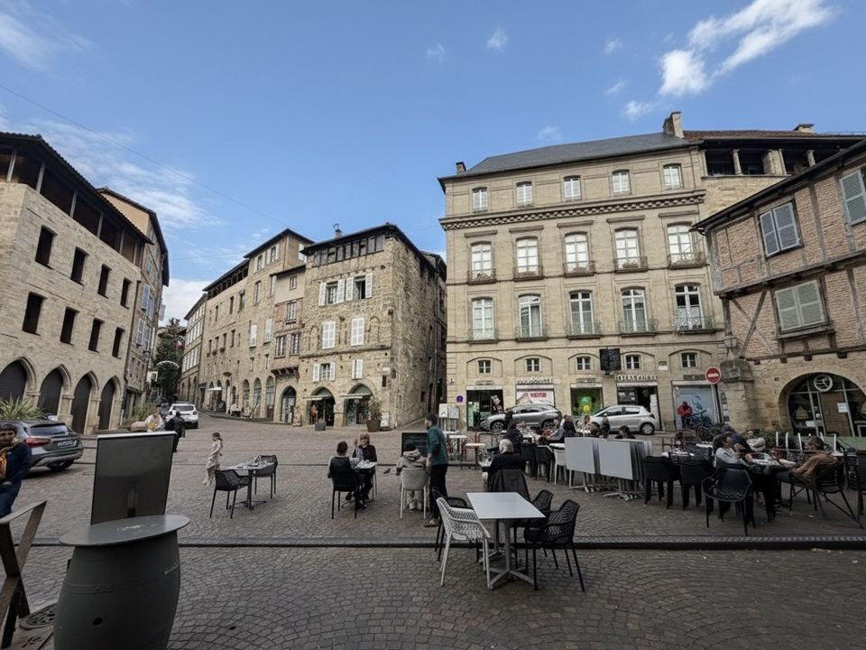 Erhvervsejendom i Figeac, Lot - foto 2