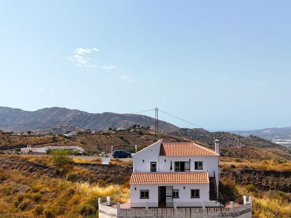 Villa i Canillas De Aceituno, Malaga - foto 1