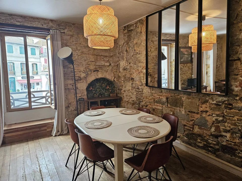 Lejlighed i Salies-de-Bearn, Pyrenees-Atlantiques - foto 1