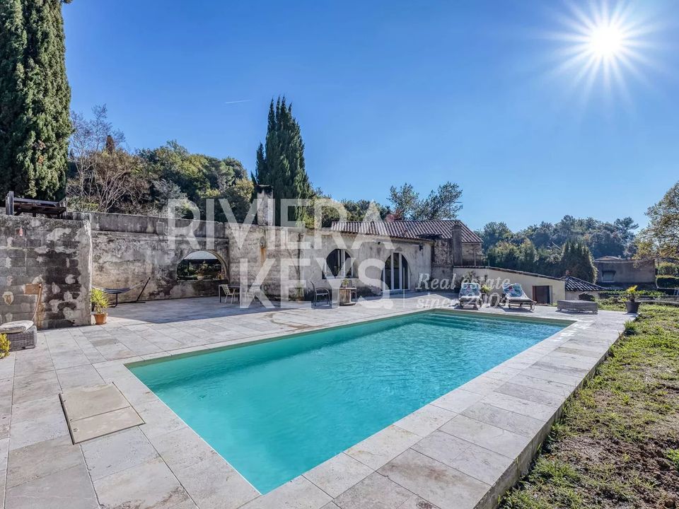 Villa in Contes, Alpes-Maritimes - foto 1