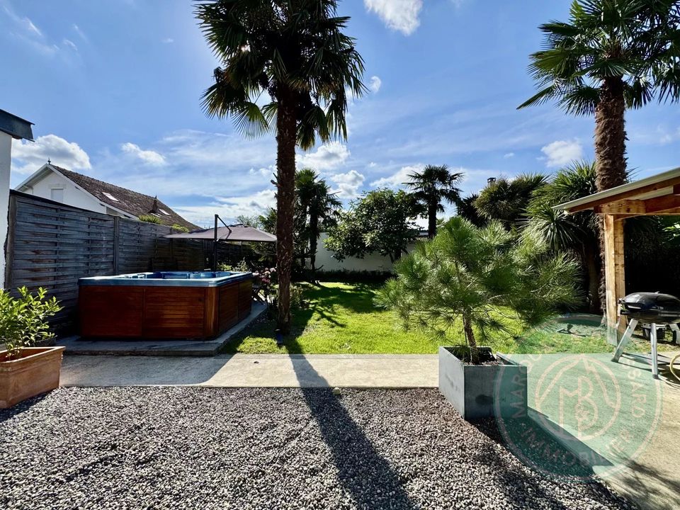 Villa i Tarbes, Hautes-Pyrenees - foto 1
