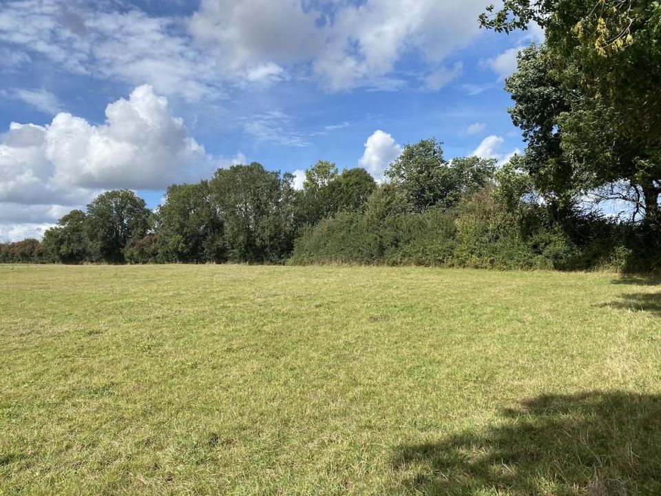 Terra em Bayeux, Calvados - foto 3